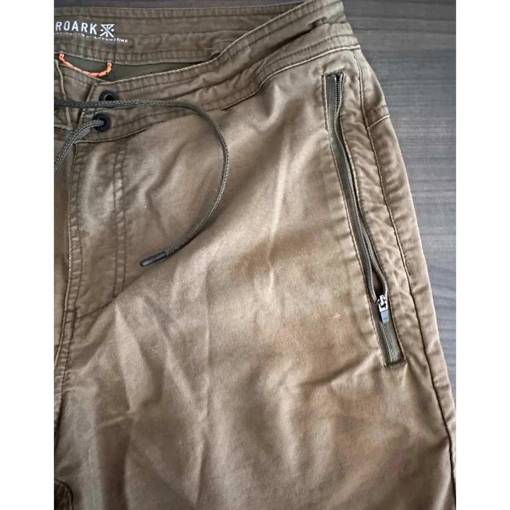 Roark Revival Layover Shorts Mens 30 Green Gorpcore Travel Hiking Utility‎
